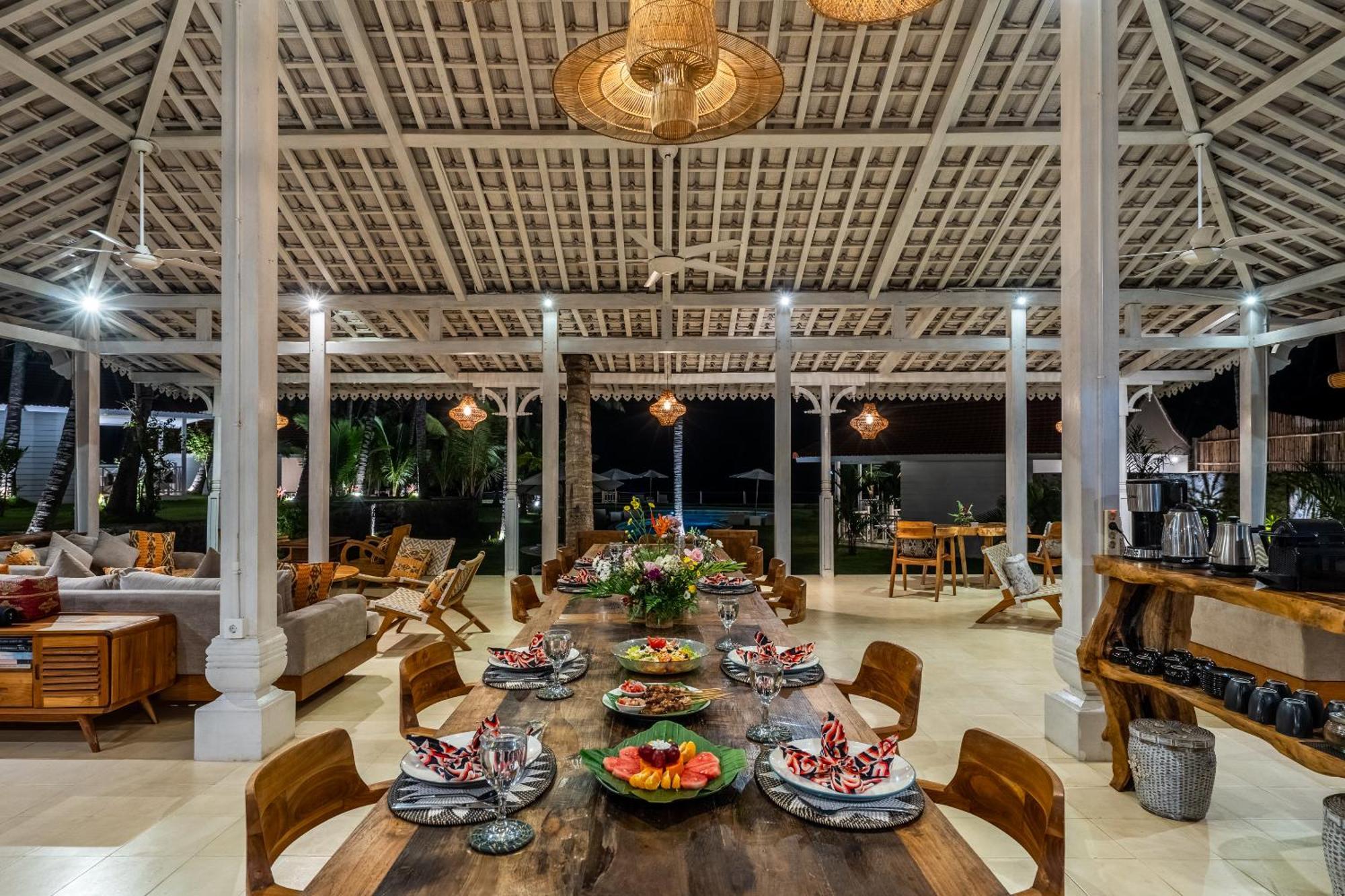 Senang Resort 提安亚尔 外观 照片