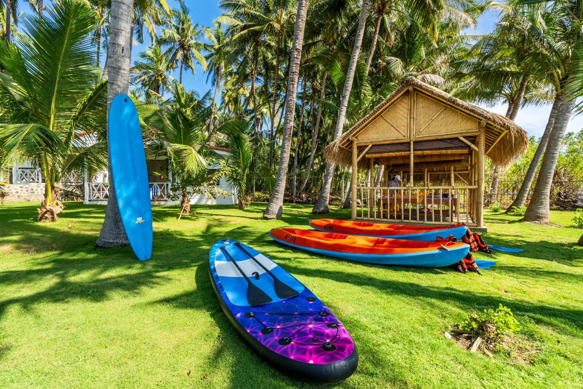 Senang Resort 提安亚尔 外观 照片